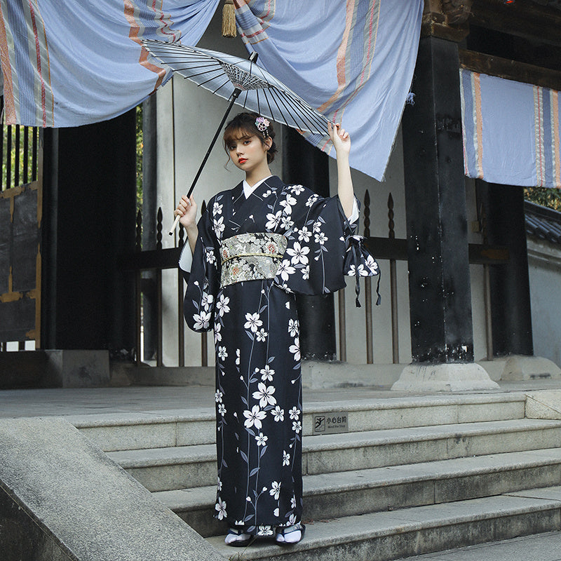 プレミアム桜浴衣（黒）- 日本の美を纏う上質レディース和装 | 花見・夏祭りに最適